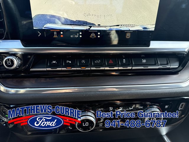 Used 2024 GMC Sierra 1500 SLT w/ SLT Premium Plus Package AWD/4WD image 21