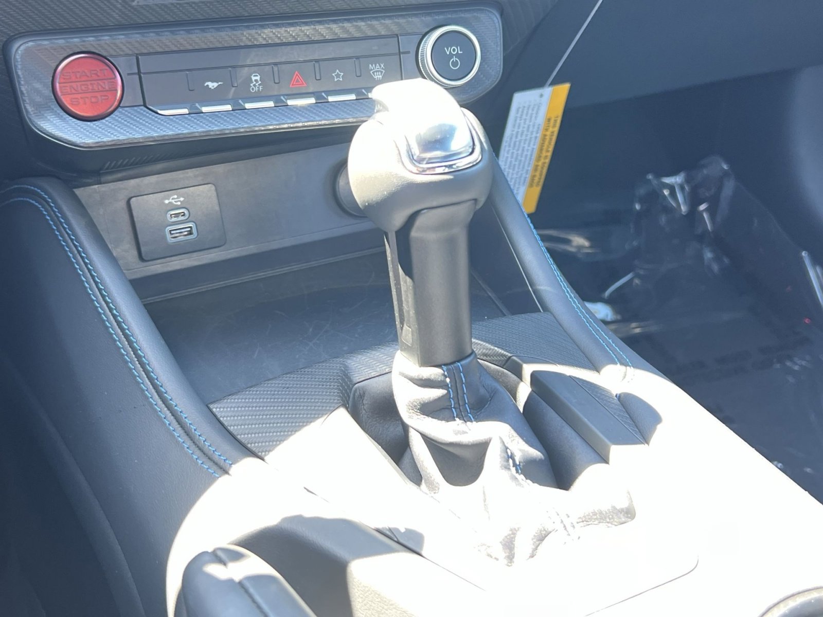 Certified 2025 Ford Mustang Dark Horse RWD image 29
