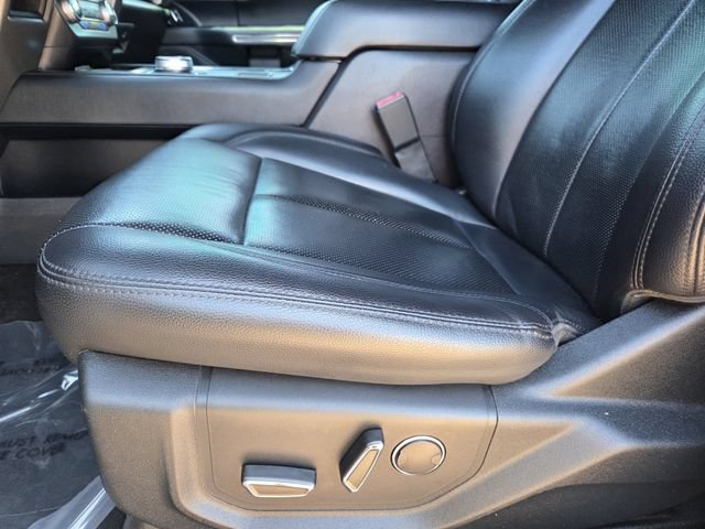 Certified 2019 Ford Expedition XLT w/ Equipment Group 202A RWD image 12