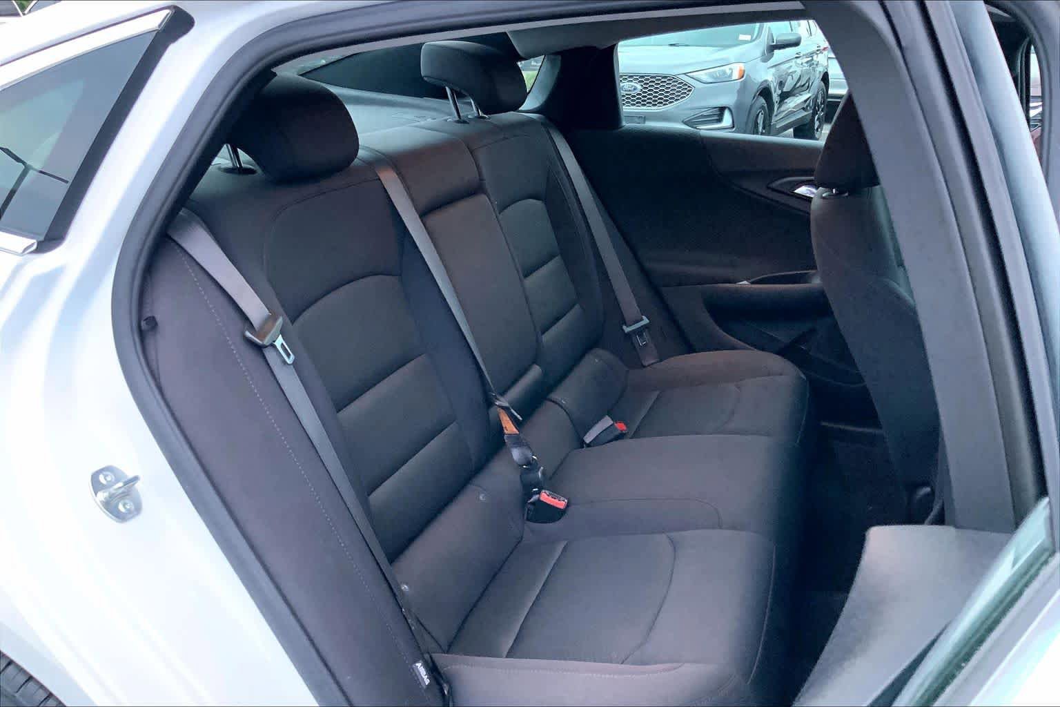 Used 2024 Chevrolet Malibu LT FWD image 20