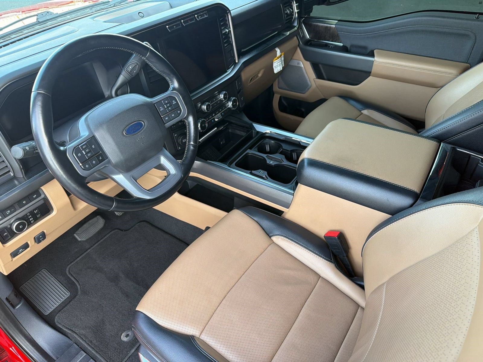 Certified 2023 Ford F250 Lariat w/ Chrome Package AWD/4WD image 4