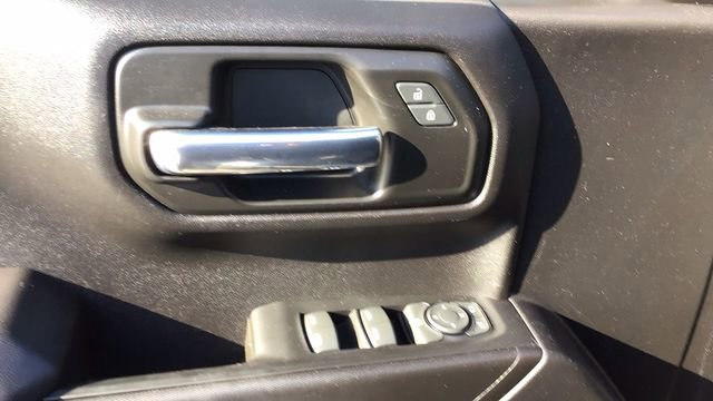Used 2022 Chevrolet Silverado 1500 Custom image 17