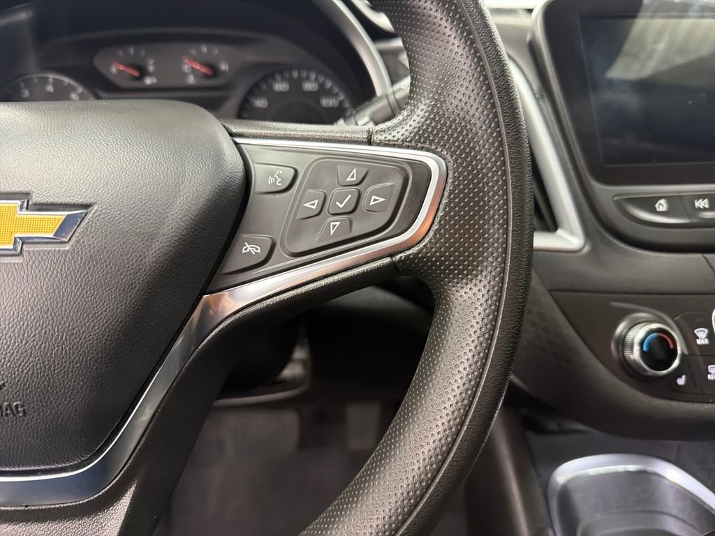 Used 2023 Chevrolet Malibu LT image 21