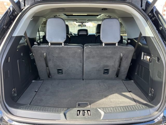 Certified 2022 Ford Explorer XLT w/ Equipment Group 202A image 29