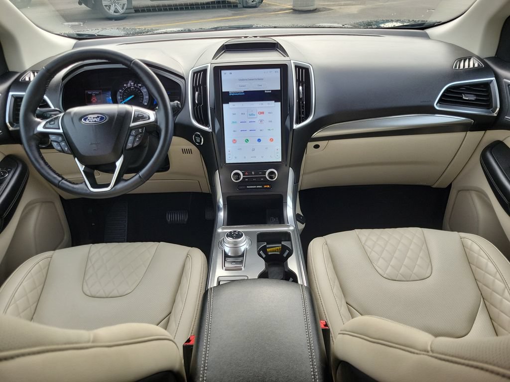 Certified 2023 Ford Edge Titanium w/ Equipment Group 301A AWD/4WD image 13