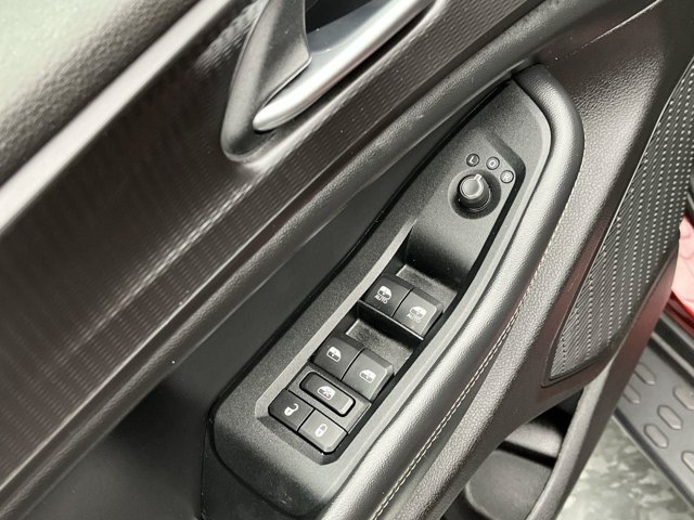 Used 2023 Jeep Grand Cherokee L Laredo w/ Luxury Tech Group I AWD/4WD image 7