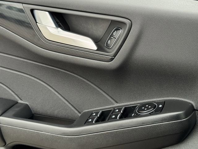 Certified 2023 Ford Escape ST-Line image 21