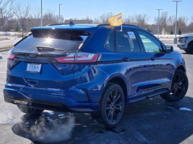 Certified 2024 Ford Edge SE w/ Black Appearance Package image 10