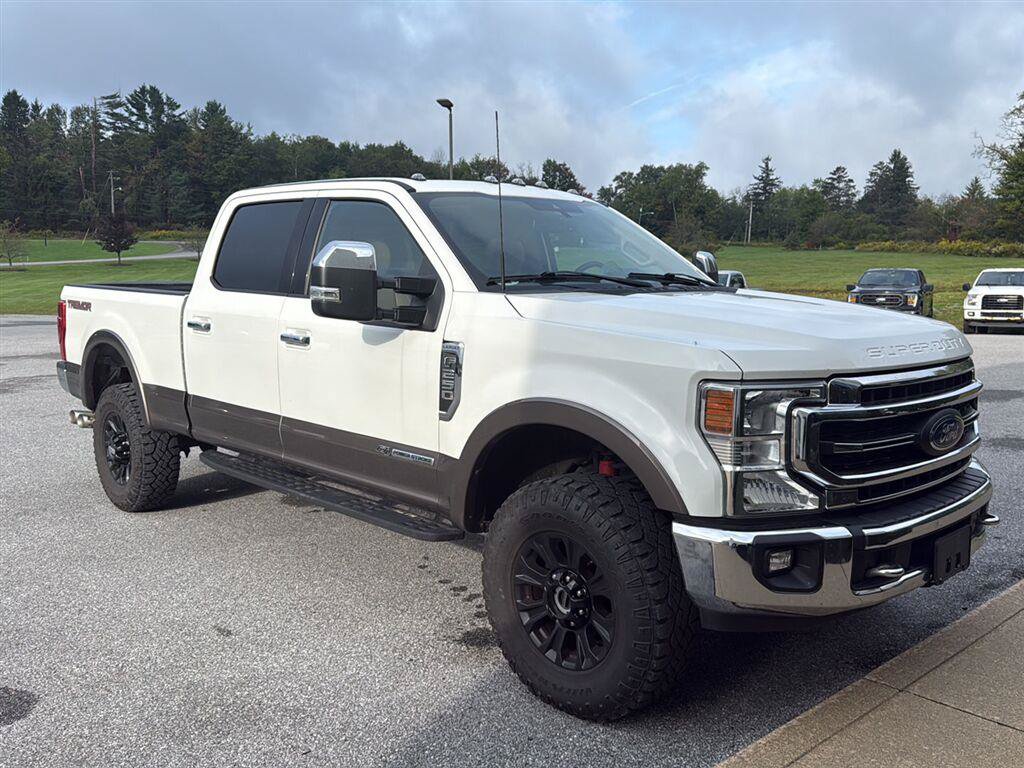 Certified 2022 Ford F250 Lariat w/ Tremor Off-Road Package AWD/4WD image 3