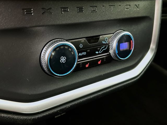 Certified 2025 Ford Expedition Tremor AWD/4WD image 35