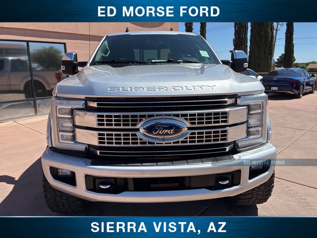 Certified 2019 Ford F250 Platinum w/ Platinum Ultimate Package AWD/4WD image 12