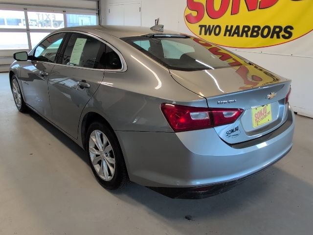 Used 2023 Chevrolet Malibu LT image 3