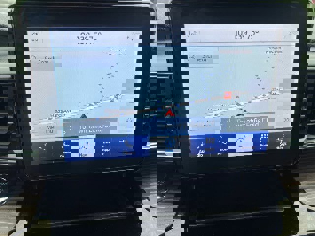 Certified 2022 Ford Explorer Limited w/ Equipment Group 301A image 18