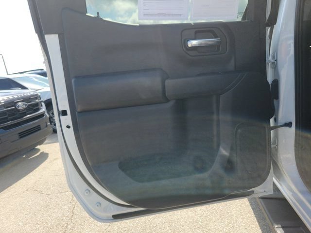 Used 2024 Chevrolet Silverado 1500 Custom RWD image 12