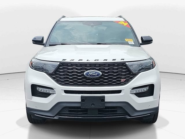 Certified 2024 Ford Explorer ST w/ Equipment Group 401A AWD/4WD image 10