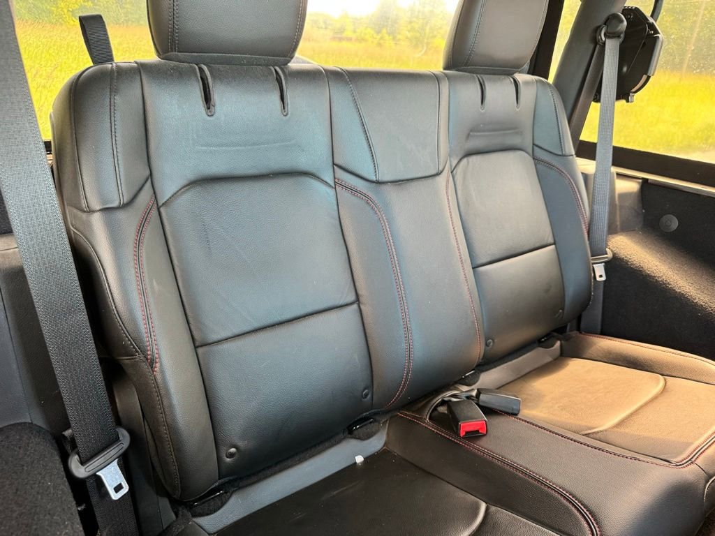 Used 2018 Jeep Wrangler Rubicon AWD/4WD image 19