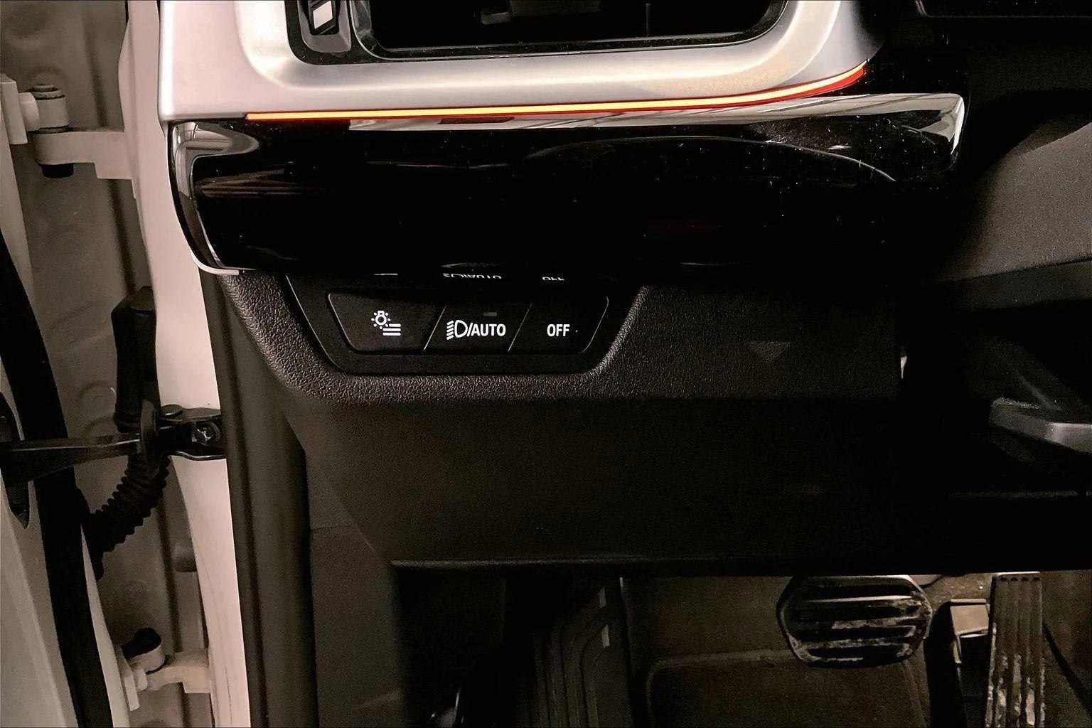 Used 2023 BMW X1 xDrive28i w/ Premium Package image 30