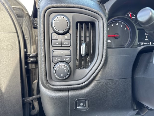 Used 2021 Chevrolet Silverado 1500 Custom image 11