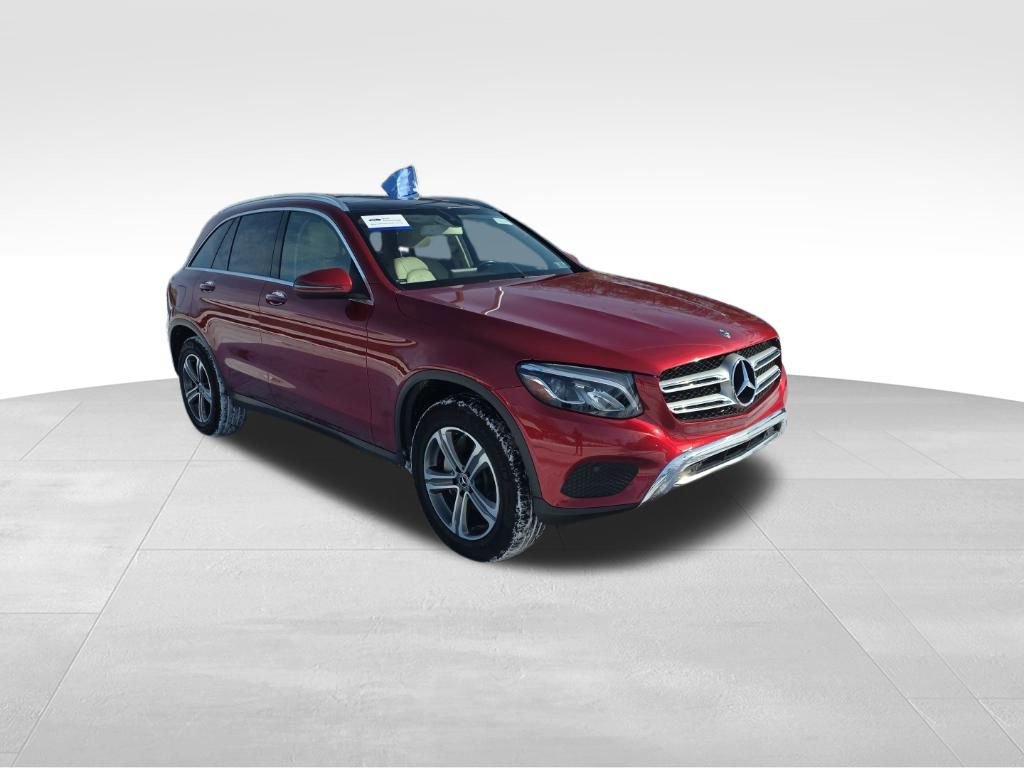 Used 2019 Mercedes-Benz GLC 300 4MATIC image 3