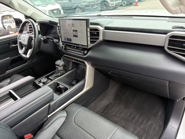 Used 2023 Toyota Tundra Limited AWD/4WD image 17