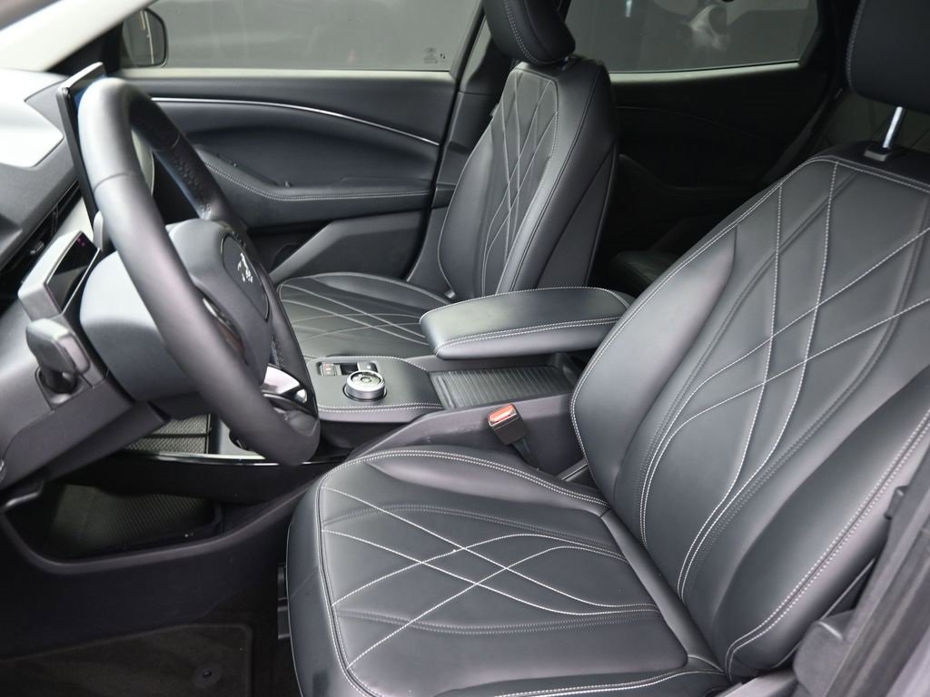 Certified 2021 Ford Mustang Mach-E Select w/ Comfort/Technology Package image 33