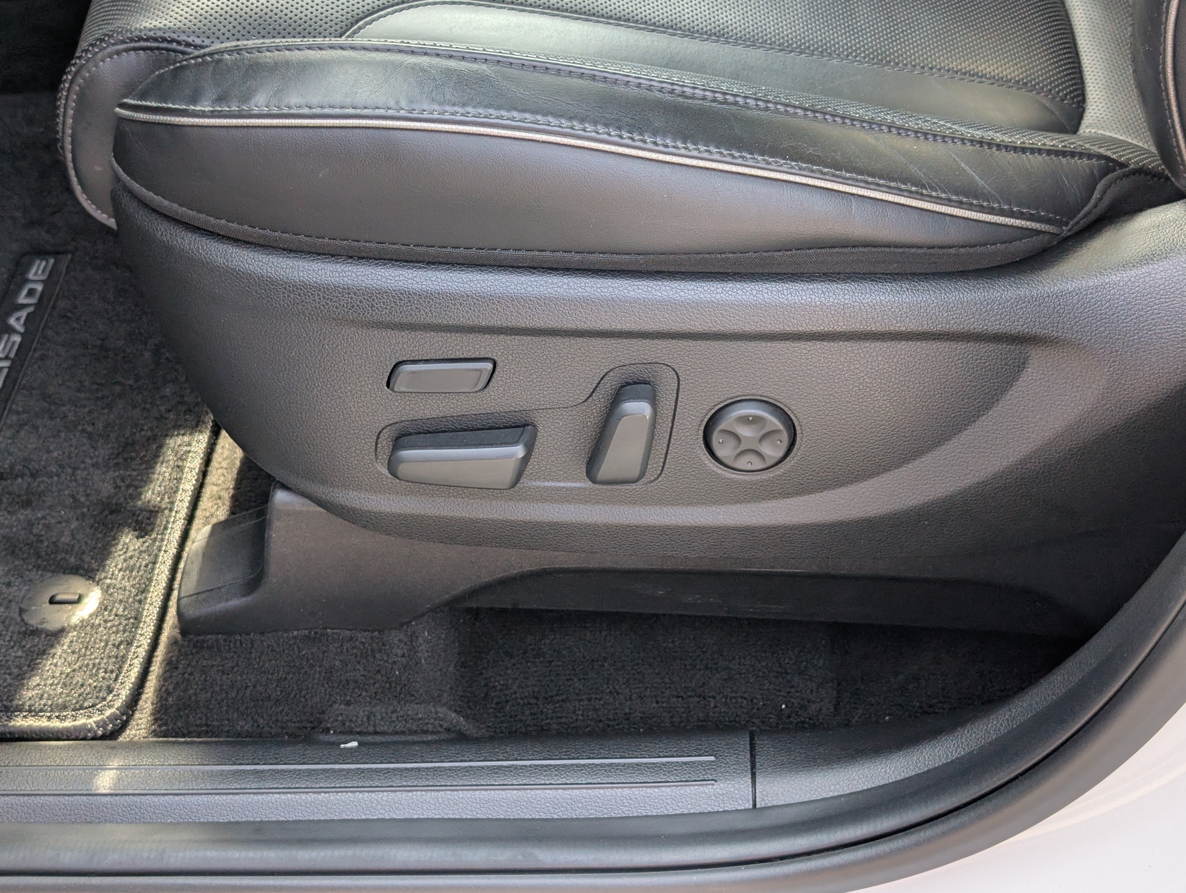 Used 2022 Hyundai Palisade Calligraphy w/ Cargo Package FWD image 26
