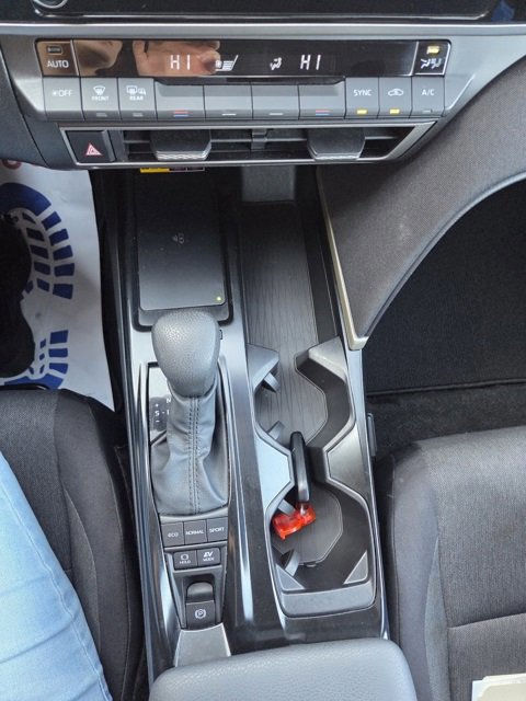 Used 2025 Toyota Camry LE image 22