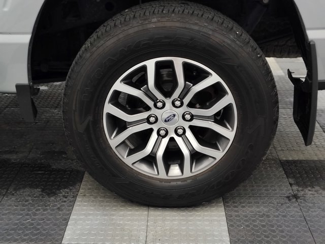 Certified 2022 Ford F150 Lariat w/ Max Trailer Tow Package AWD/4WD image 18