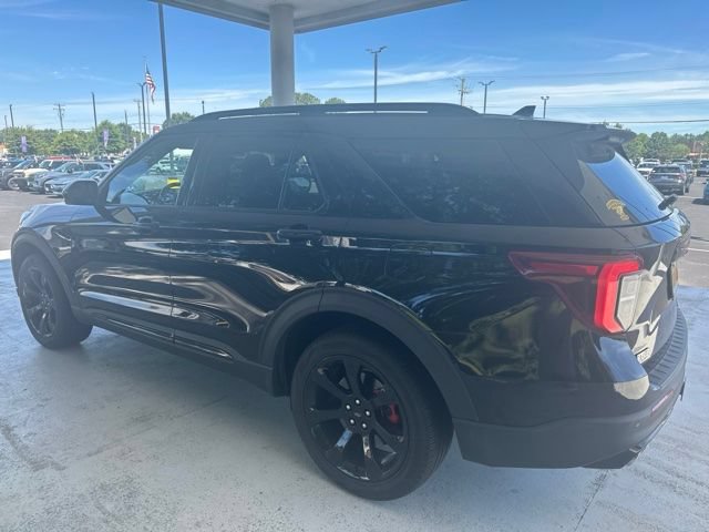 Certified 2022 Ford Explorer ST w/ ST Street Pack AWD/4WD image 4