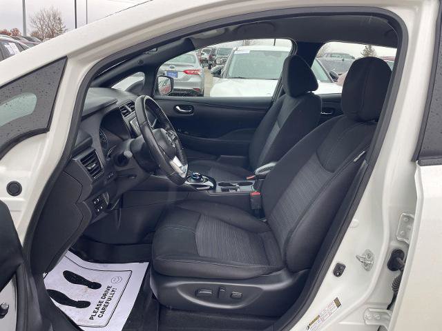 Used 2019 Nissan Leaf SV Plus w/ SV Plus Technology Package image 17