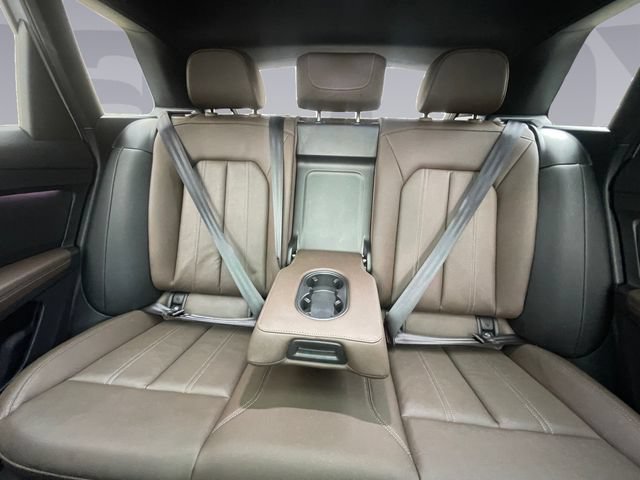 Used 2023 Audi Q4 e-tron Premium Plus AWD/4WD image 16