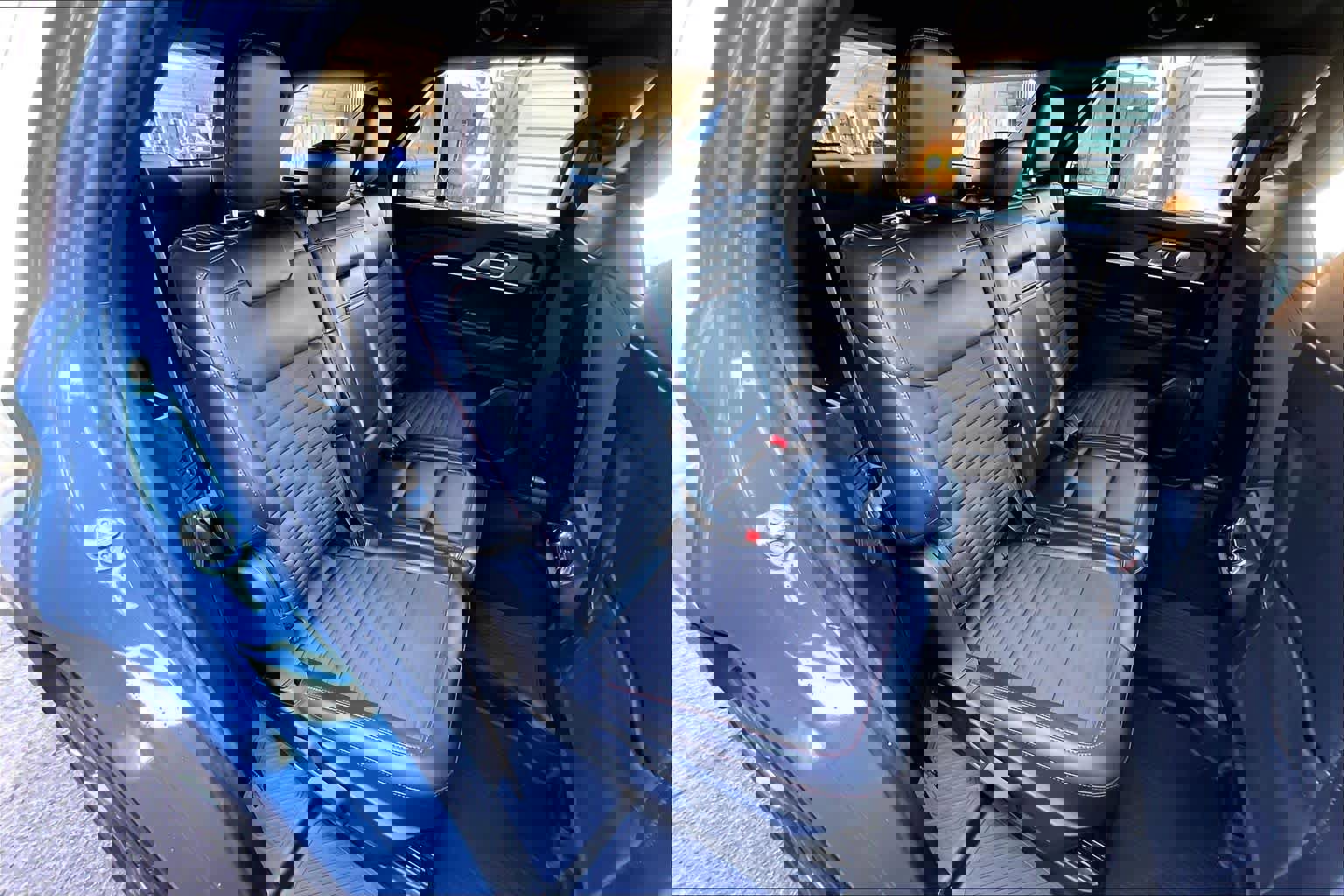 Certified 2025 Ford Explorer ST-Line w/ Premium Package image 21