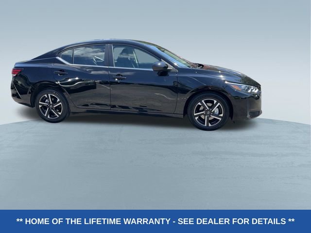 Used 2024 Nissan Sentra SV FWD image 2