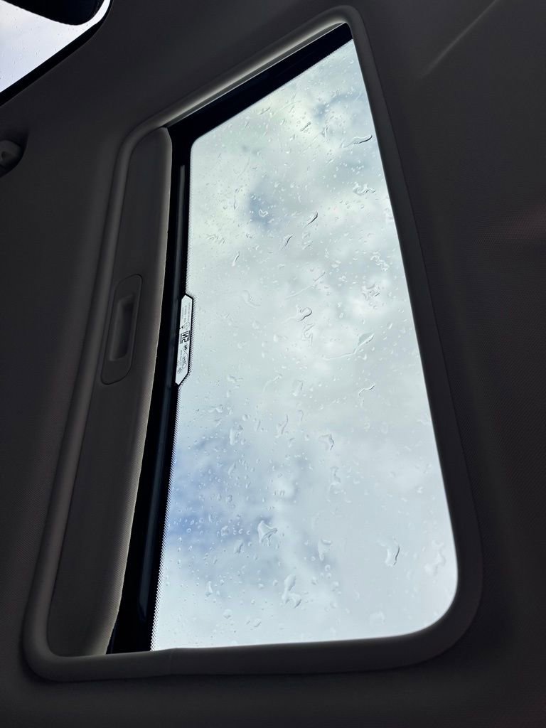 Certified 2020 Ford EcoSport SE w/ SE Convenience Package image 16