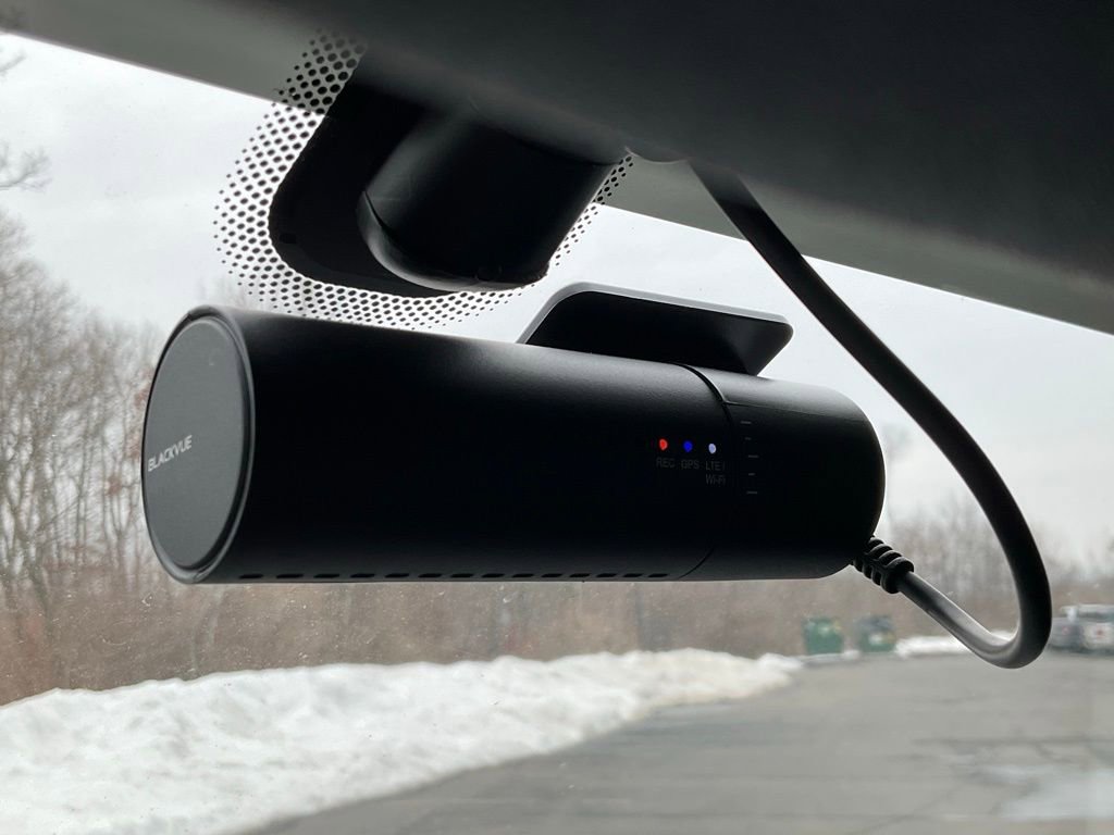 Certified 2022 Ford Explorer XLT w/ Equipment Group 202A image 15