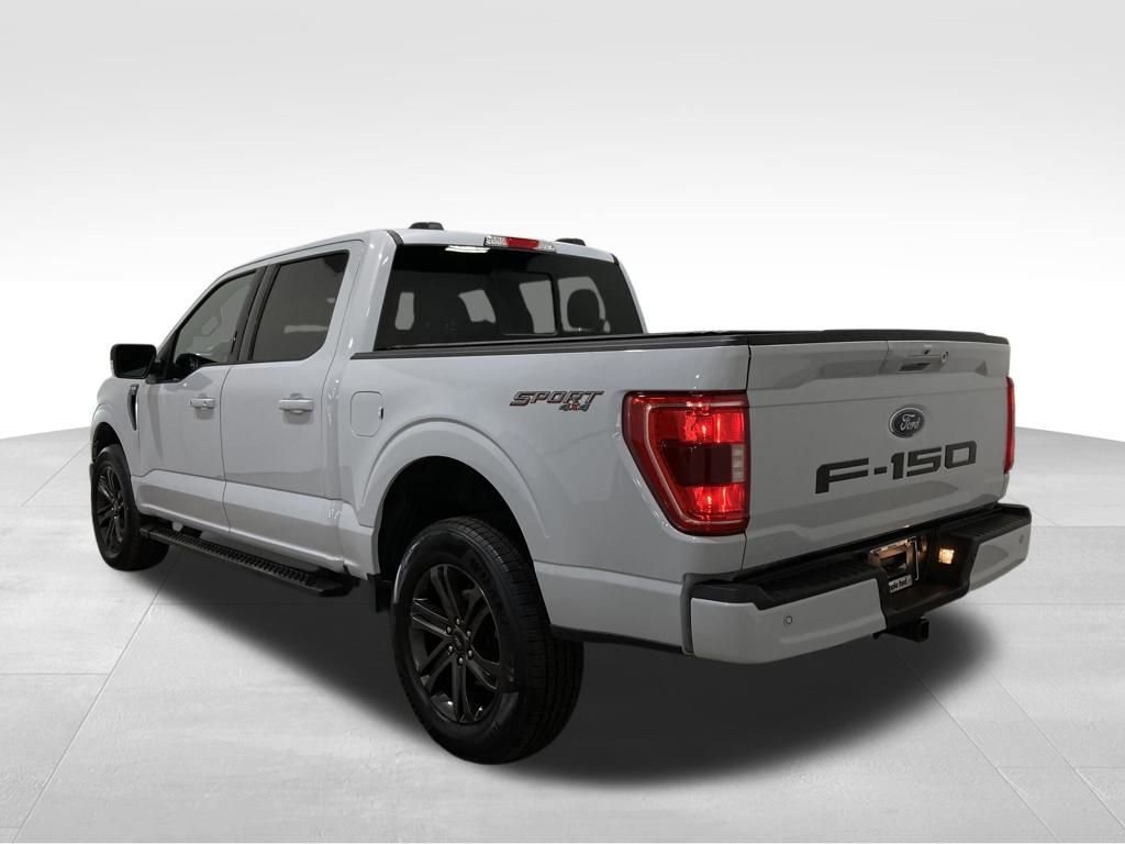 Certified 2022 Ford F150 XLT w/ Equipment Group 302A High image 5