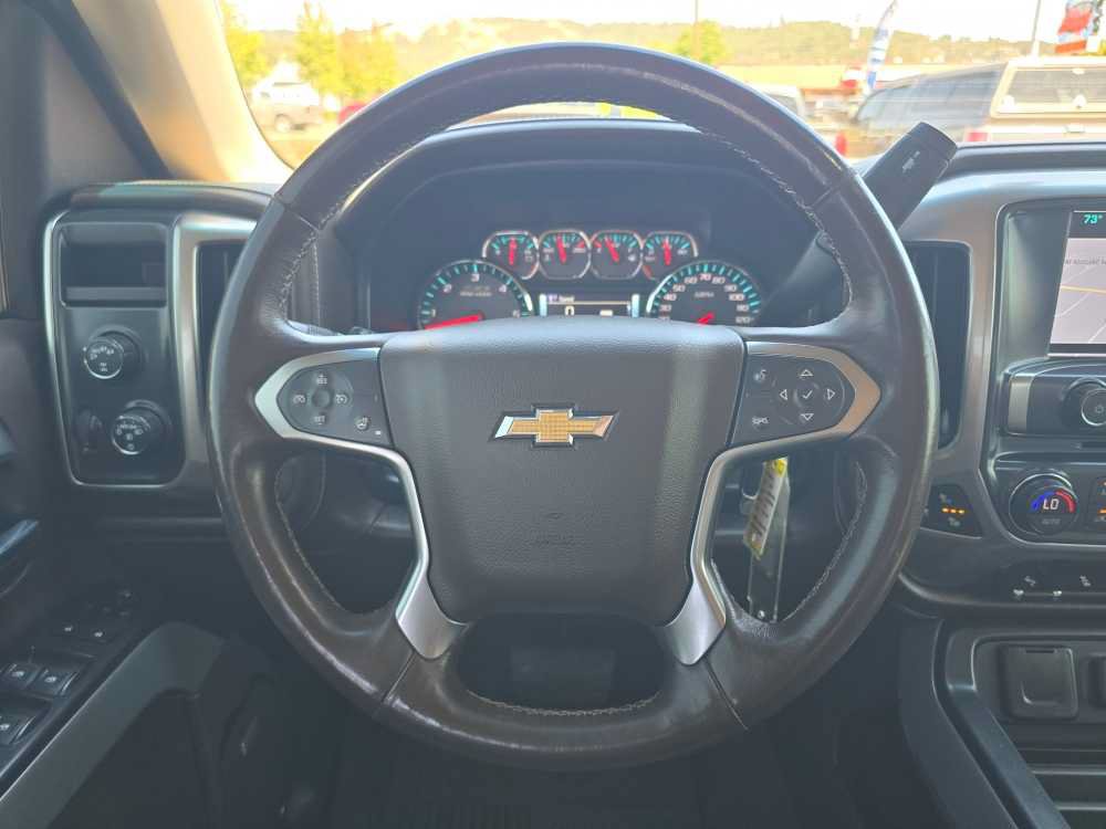 Used 2017 Chevrolet Silverado 1500 LTZ Z71 w/ LTZ Plus Package AWD/4WD image 11
