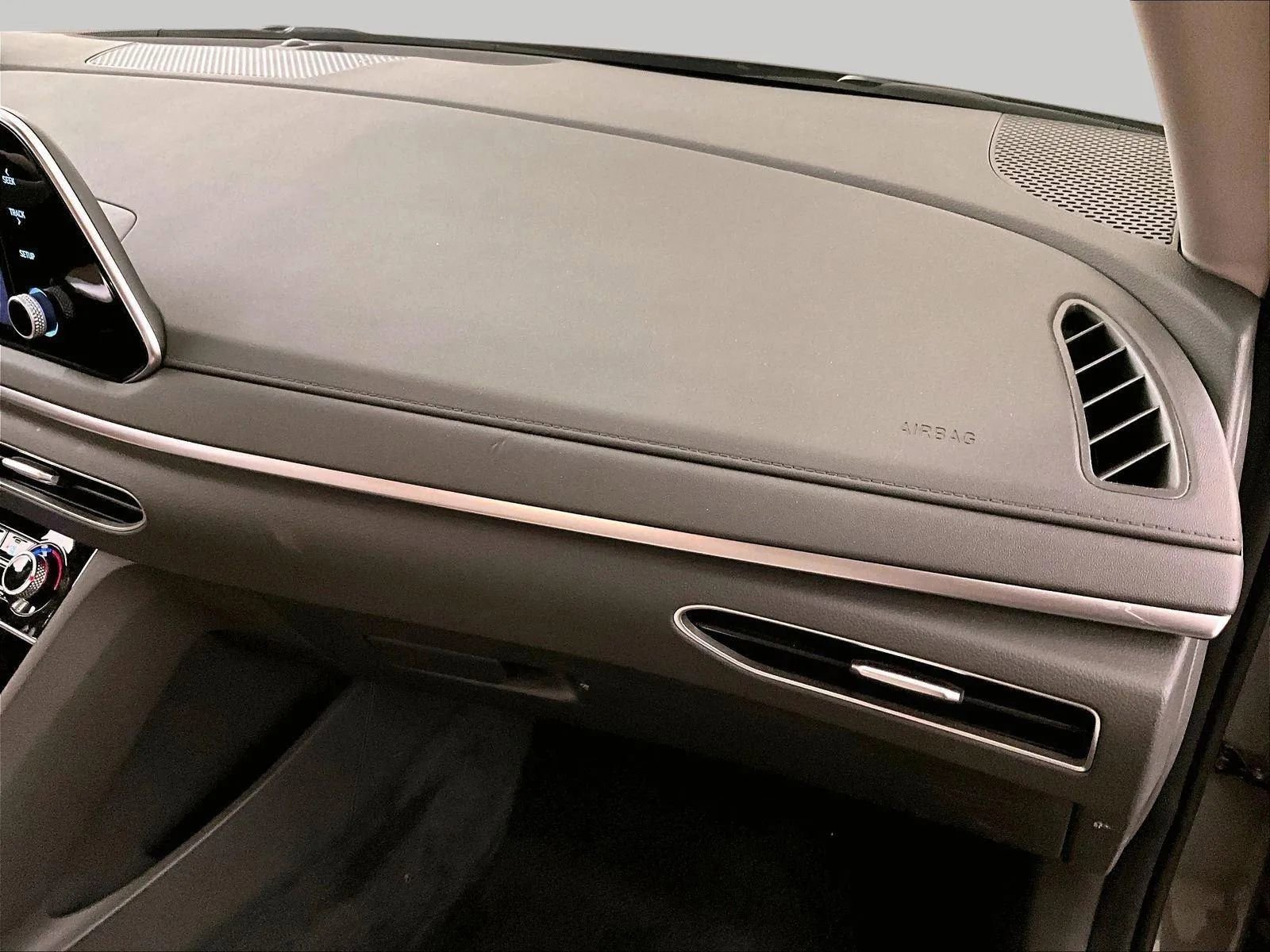 Used 2023 Hyundai Sonata SE FWD image 15