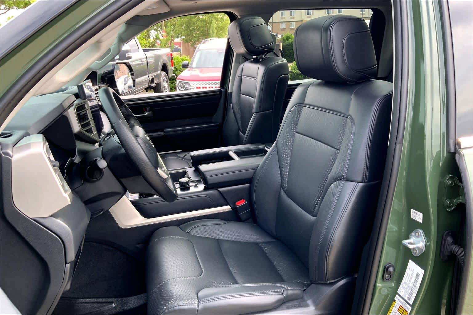 Used 2023 Toyota Tundra Limited w/ Power Package RWD image 8