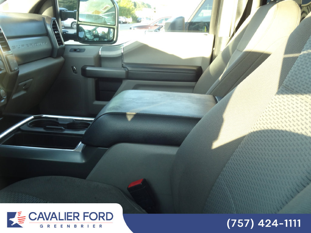 Certified 2022 Ford F250 XLT w/ XLT Premium Package AWD/4WD image 10