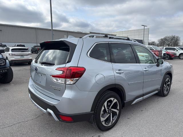 Used 2023 Subaru Forester Touring image 3