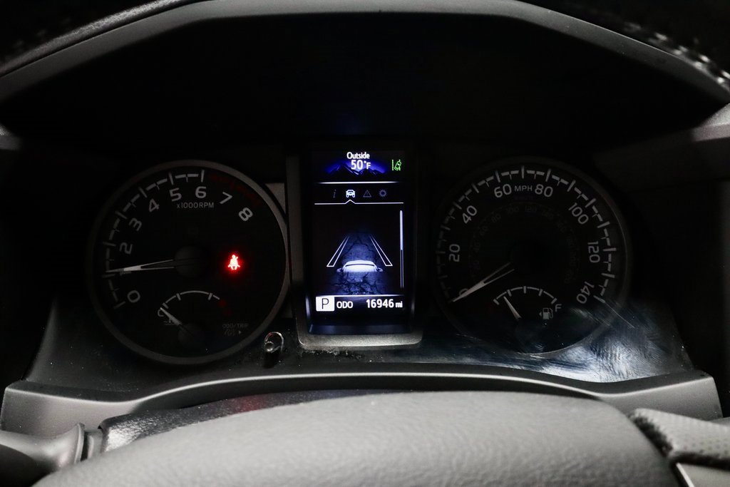 Used 2022 Toyota Tacoma TRD Sport image 27