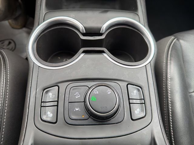 Used 2022 GMC Terrain SLT image 33