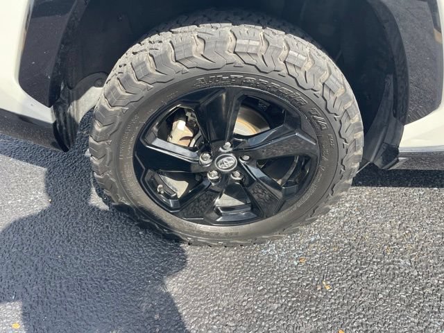 Used 2020 Toyota RAV4 XSE AWD/4WD image 9