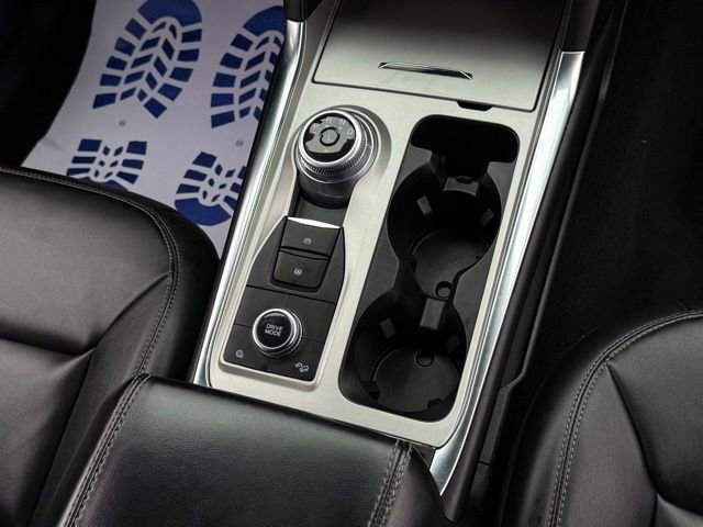 Certified 2023 Ford Explorer XLT w/ Equipment Group 202A image 29