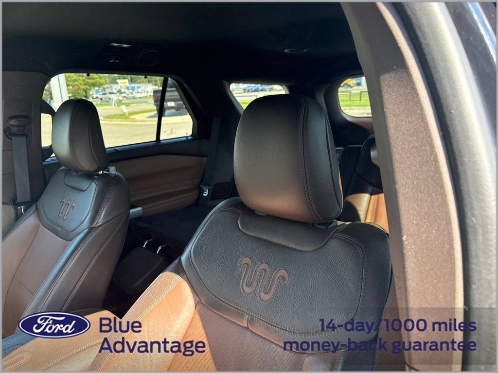 Certified 2022 Ford Explorer King Ranch w/ Class IV Trailer Tow Package RWD image 3