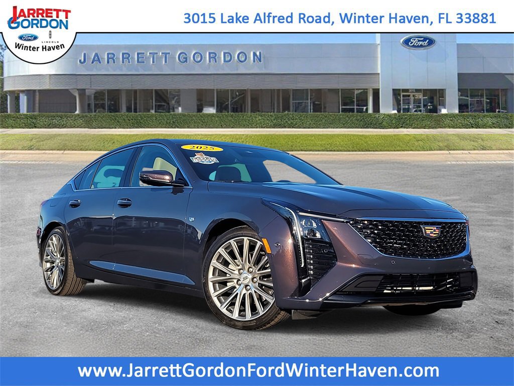Used 2025 Cadillac CT5 Premium Luxury image 4