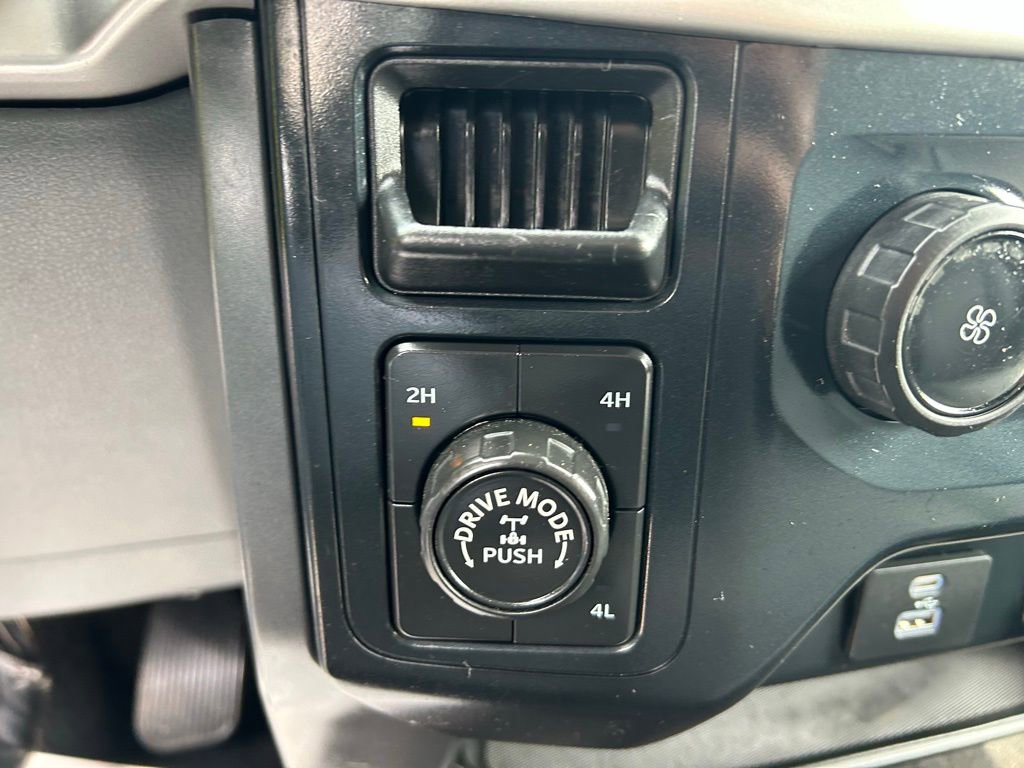 Certified 2022 Ford F150 XLT AWD/4WD image 36
