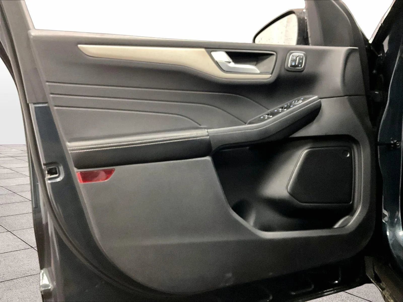 Certified 2022 Ford Escape SEL w/ Technology Package image 22