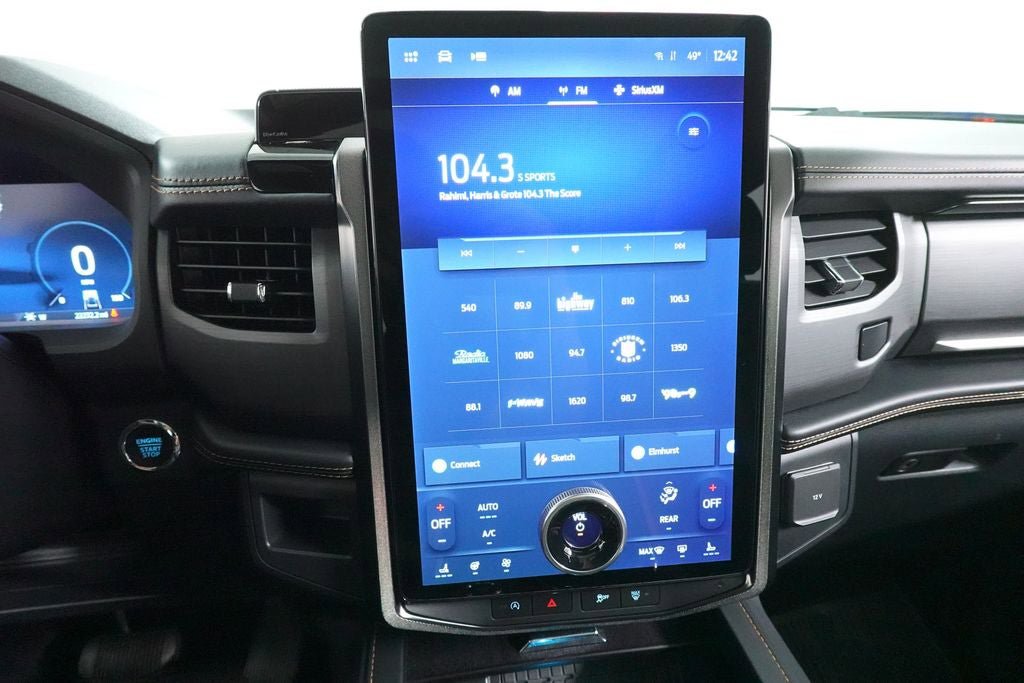 Certified 2023 Ford Expedition Platinum AWD/4WD image 15